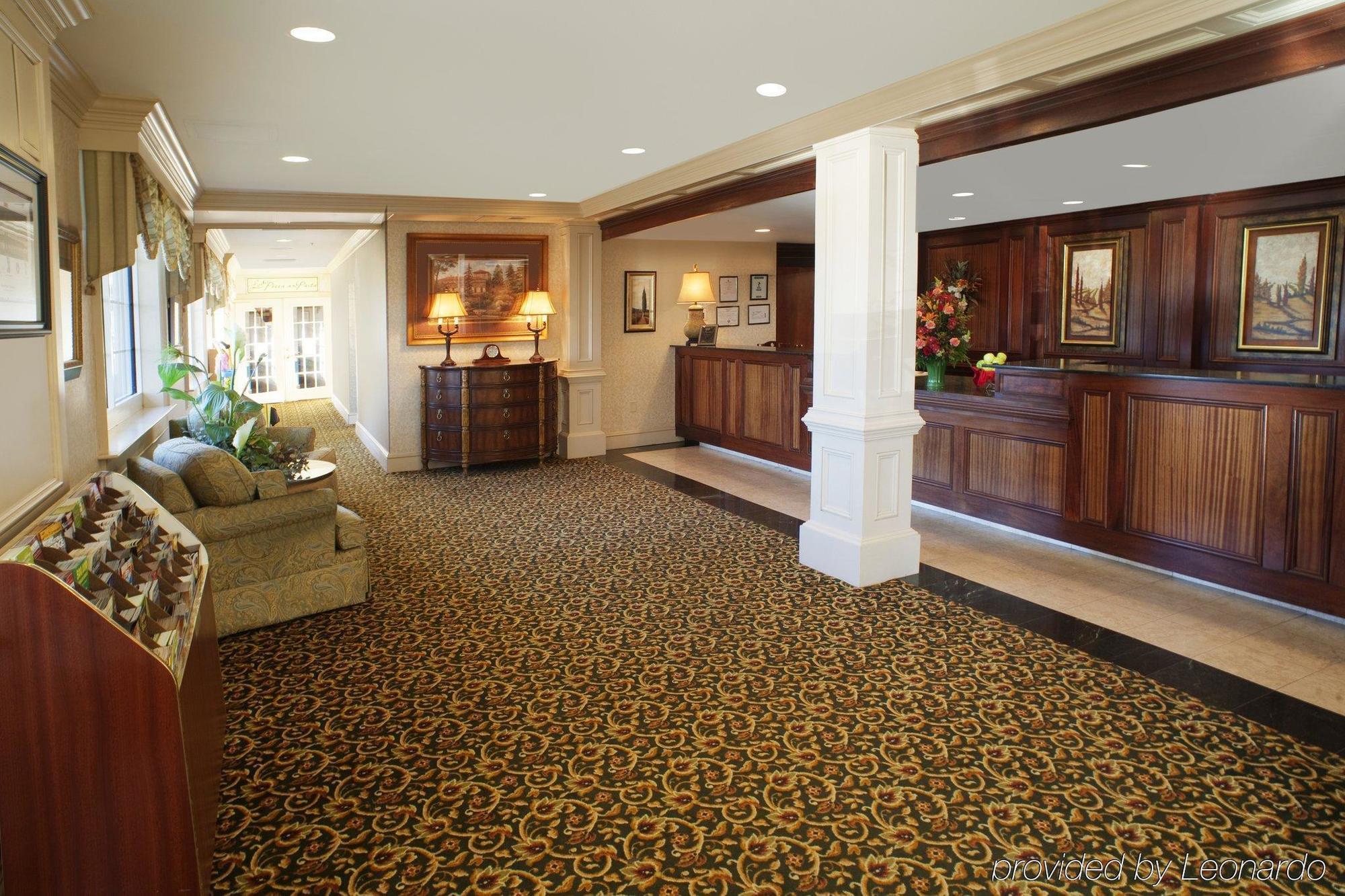 Clarion Hotel & Suites - Convention Center Fredericksburg Interieur foto