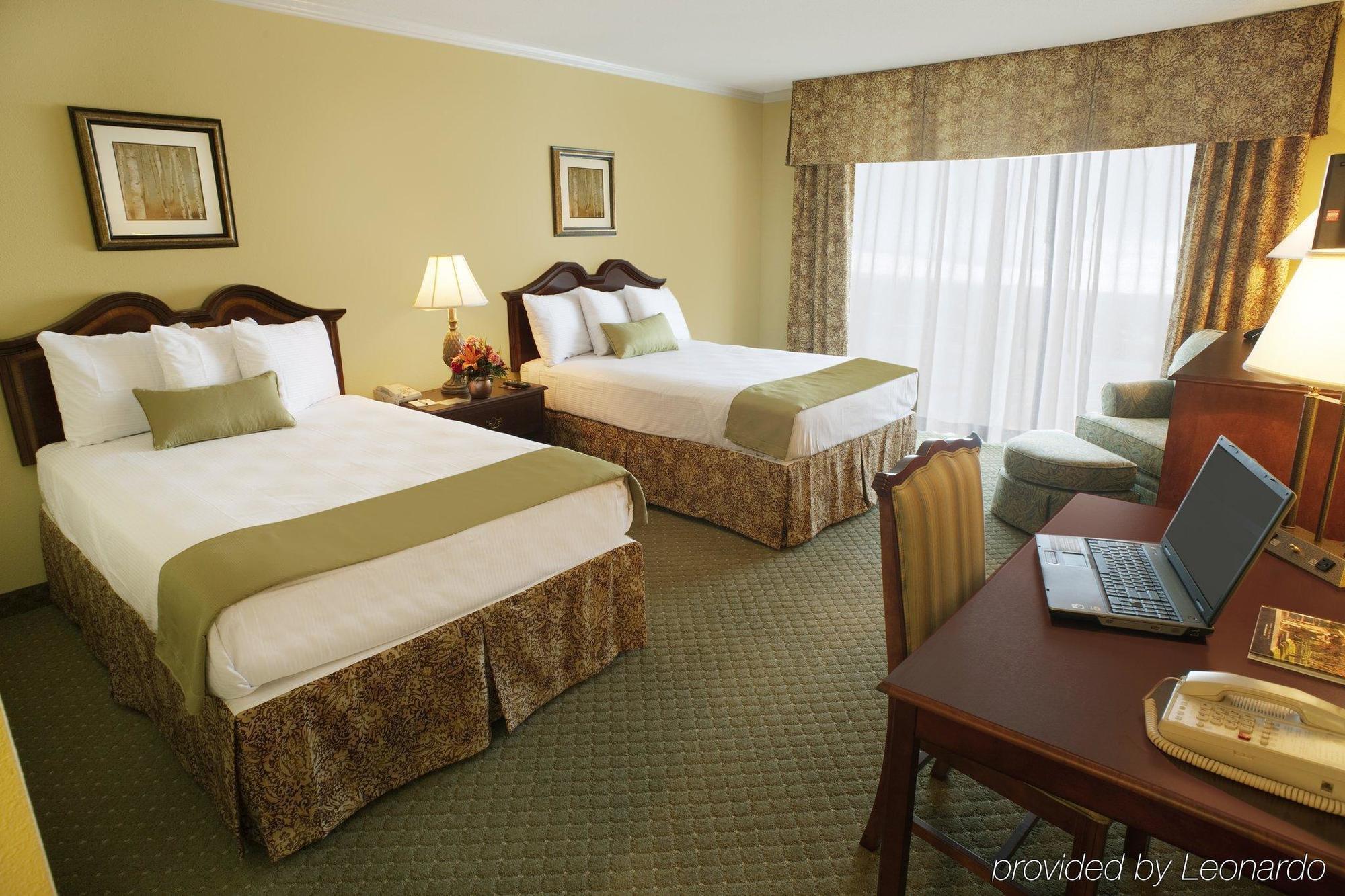 Clarion Hotel & Suites - Convention Center Fredericksburg Kamer foto